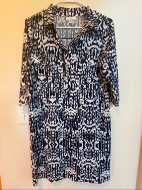 Jude Connally Navy and White Printed Collared Shirt Dress medium